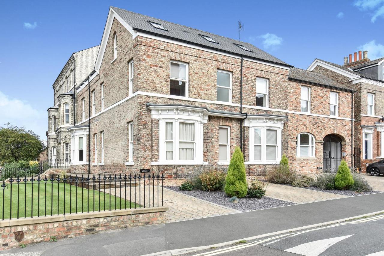 Bluebridge Walk Luxury Apartment York Exterior photo